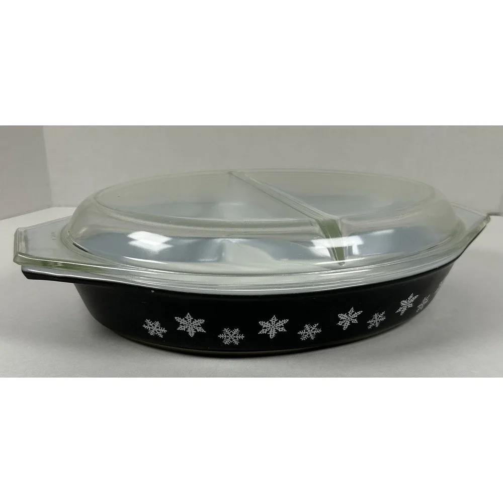 VTG Pyrex Black Snowflake Divided Oval Casserole Baking Dish w/Lid 1.5 Quart